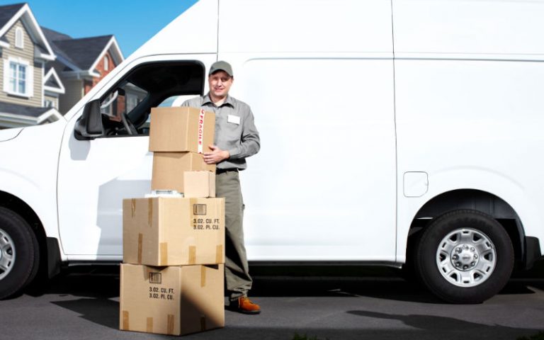 Decide on a Moving Company in Charleston, SC, Based on Price and Equipment